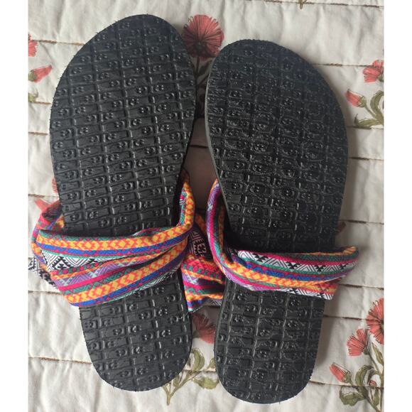 Sanuk Tribal Boho Ankle Wrap Yoga Wrap Sandal Cushioned Comfort Women's 6 - Picture 5 of 6